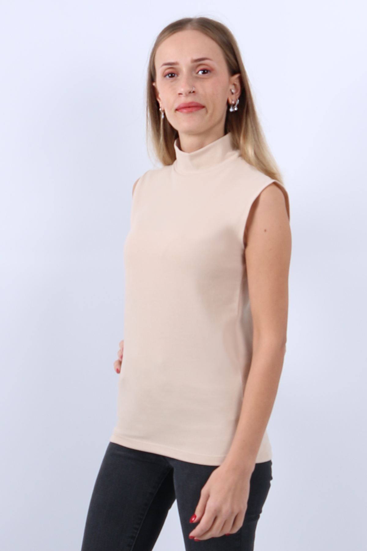 kadin-sifir-kol-bogazli-body-2510.jpg KADIN SIFIR KOL BOĞAZLI BODY - Görsel 1